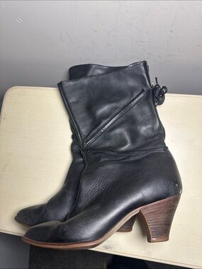 Mister Shoes by Markon Footwear black leather boots